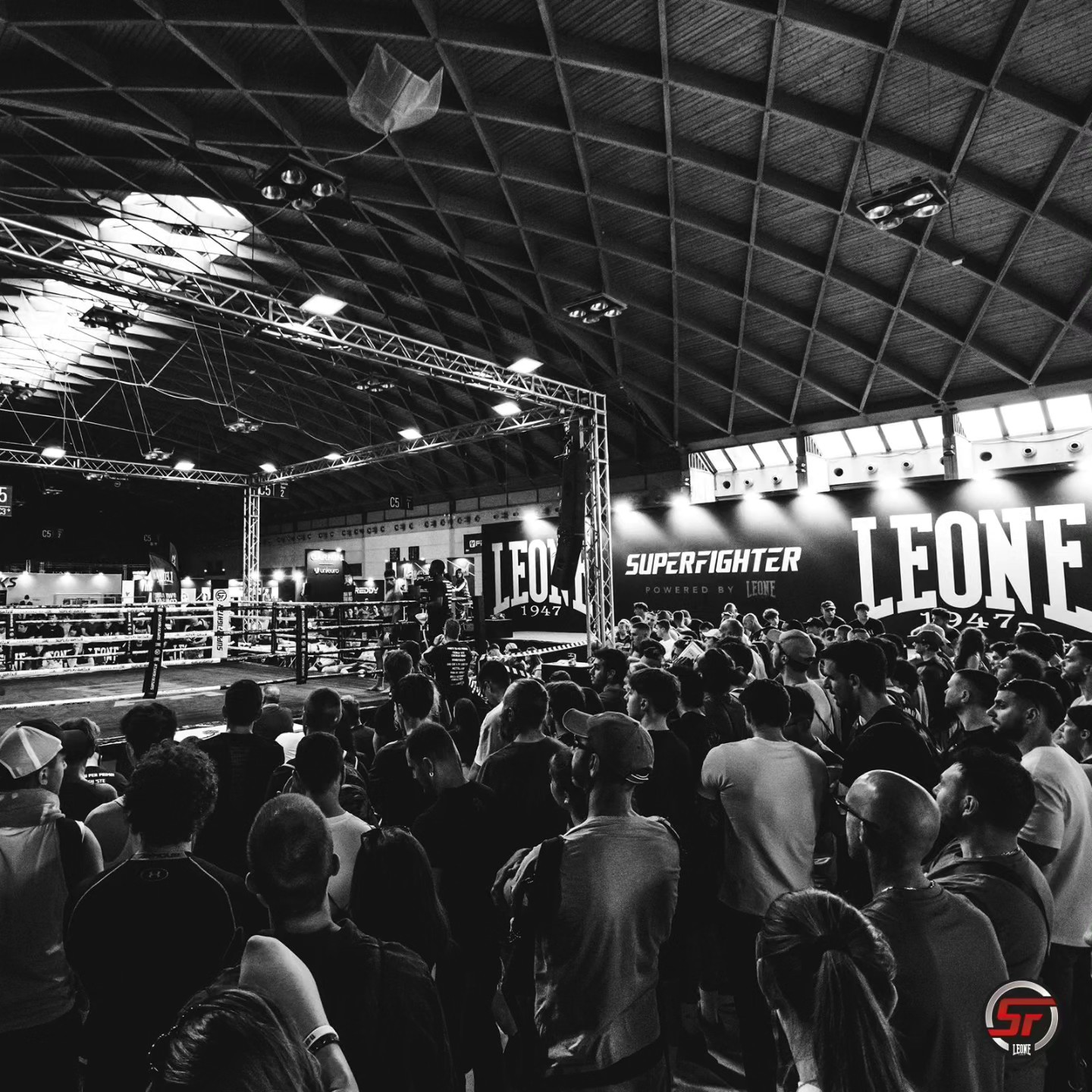 SUPERFIGHTER BY LEONE 1947 LA PORTA PER IL SUCCESSO.