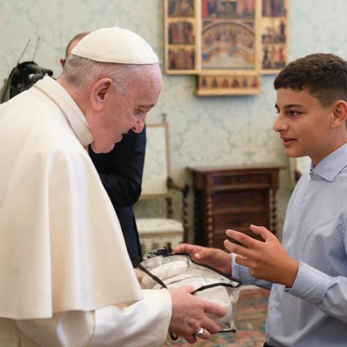 PAPA FRANCESCO INCONTRA I GIOVANI FIGHTERS.