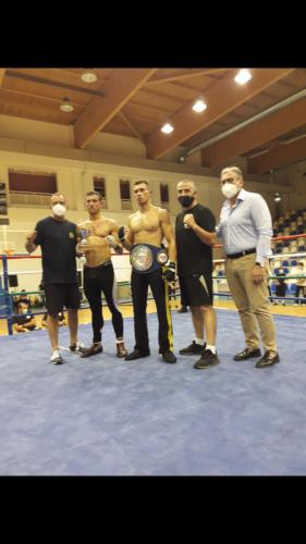 GIUSEPPE BARBARO CAMPIONE ITALIANO SAVATE PRO.